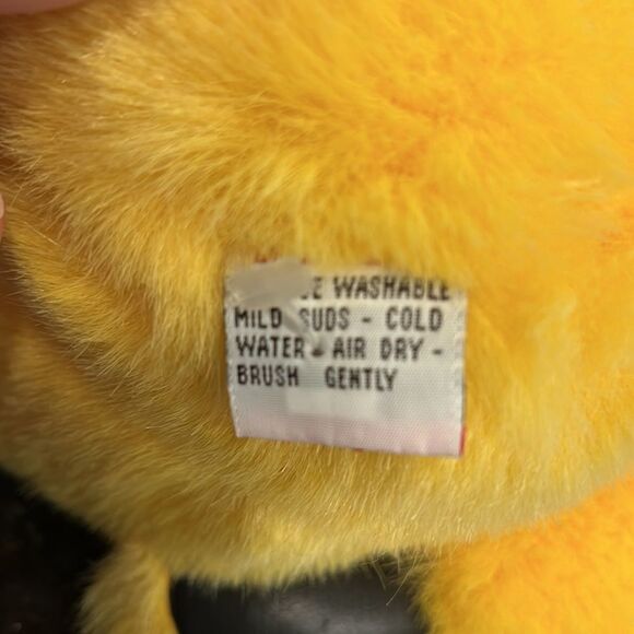 Vintage Gund Victoria's Secret yellow gold bear plush stuffed animal 1992 - Picture 8 of 9